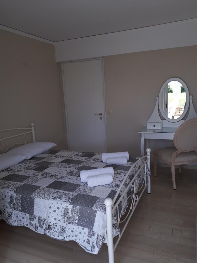 Akti Anastasia Acharavi (Corfu)